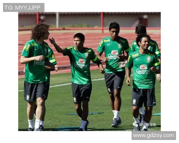 成都足球队在城市联赛中的团队协作表现分析与点评