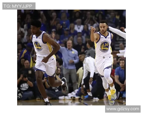 杭州篮球队速度之争引发热议球迷观点各异探讨战术与表现